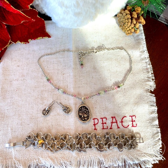 Brighton FLUTTER FANTASY Butterfly Flower BeeNecklace Bracelet Earrings RARE - Picture 13 of 17